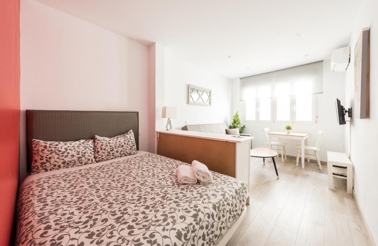 Appartamento La Vivienda De Pedro Zerolo Madrid Esterno foto